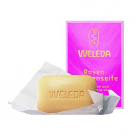 Розовое мыло