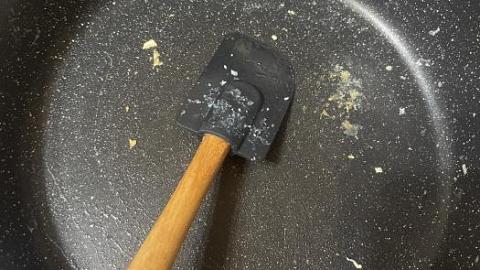 Отзыв: ГЕЛЬ ДЛЯ МЫТЬЯ ПОСУДЫ CLEAN HOME