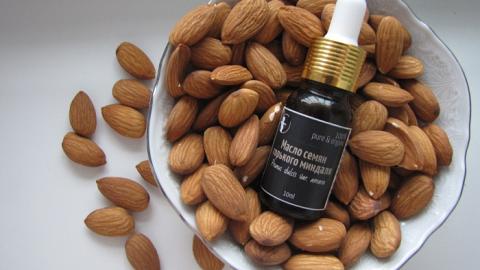 Отзыв: Масло семян горького миндаля Мастерская Олеси Мустаевой