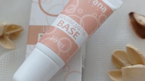 Отзыв: Бальзам для губ BASE LEVRANA - базовый бальзам на каждый день