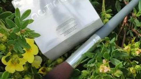 Отзыв: Минеральная пудра для поддержания гидробаланса кожи Hydra Healeary SPF20 от NATINCO