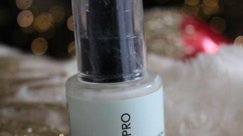 Отзыв: Отличный увлажняющий крем для кожи вокруг глаз с натуральным составом, который стал моей необходимостью