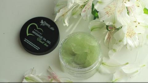 Отзыв: Крутая текстура для массажа и ухода за кожей. И бомбический эффект гладкости сразу!