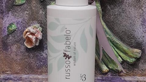 Отзыв: Флюид для очищения с фруктовыми кислотами, растительными экстрактами и маслами Russo Fabelo -  чистая, свежая и ухоженная кожа!