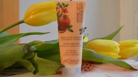 Отзыв: Крем-мыло для рук Молодость и мягкость кожи Кафе красоты