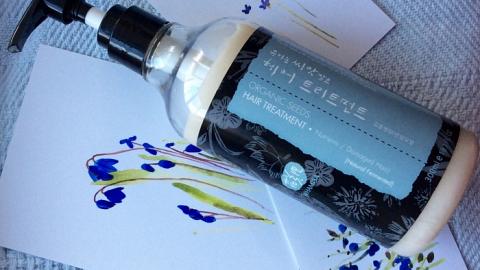 Отзыв: Тритмент для волос на основе органических семян Whamisa