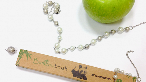Отзыв: Зубная щетка из бамбука (угольная, средняя жесткость) Ecotoothbrush