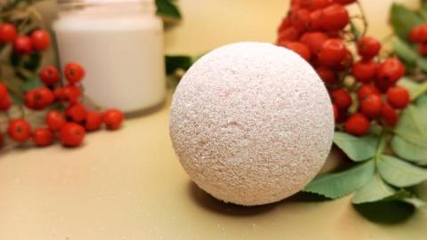 Отзыв: Снимает мышечные боли, питает кожу и заряжает настроением на весь день! Натуральная 