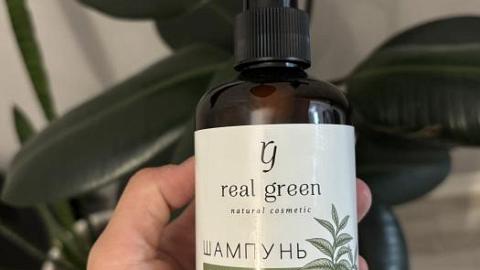 Отзыв: Шампунь для объема и роста волос с Амурским бархатом REAL GREEN