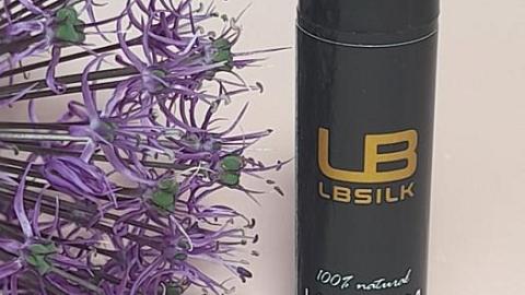 Отзыв: Гигиеническая помада-бальзам LBSILK - нежная кожа губ и никакого шелушения!