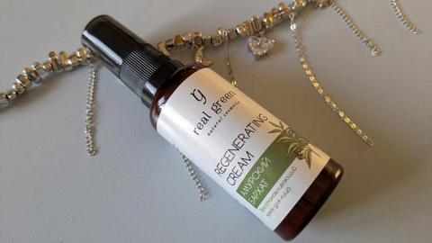 Отзыв: Ежедневный уход. Этап 3: глубокое восстановление и питание