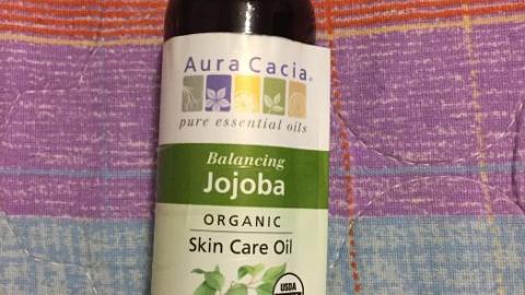 Отзыв: Масло жожоба Balancing jojoba organic skin care oil