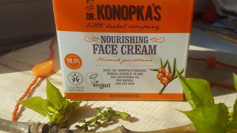 Отзыв: Доктор Конопка для оранжевого настроения (питательный крем для лица Dr. Konopka's)