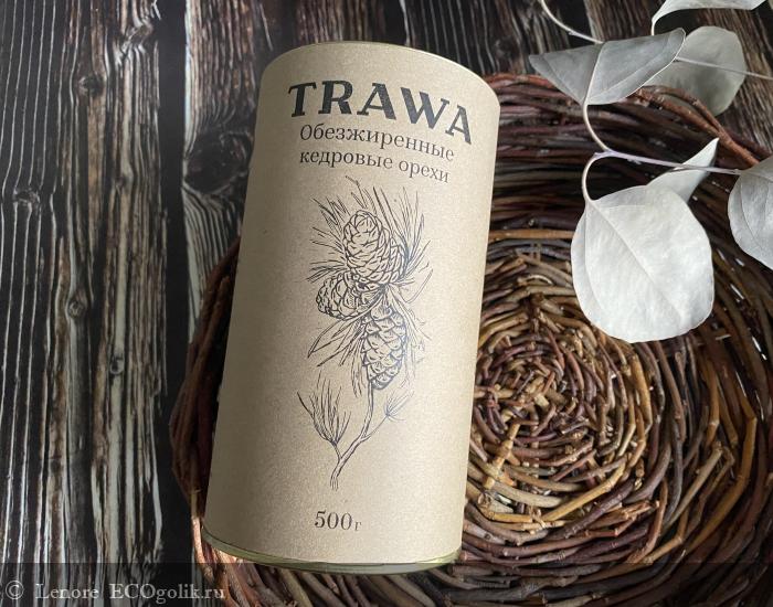    TRAWA -   Lenore