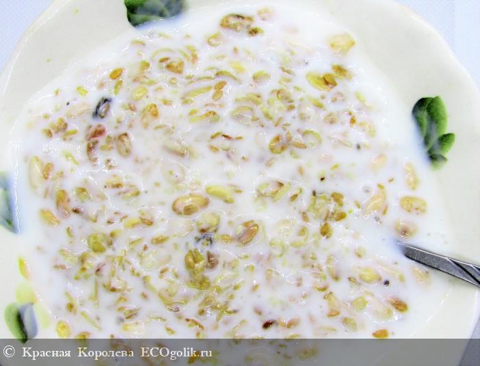 Натуральная гранола с черносливом и финиками, вкусно, но я ела у Siberina повкуснее гранолу) - отзыв Экоблогера Красная Королева