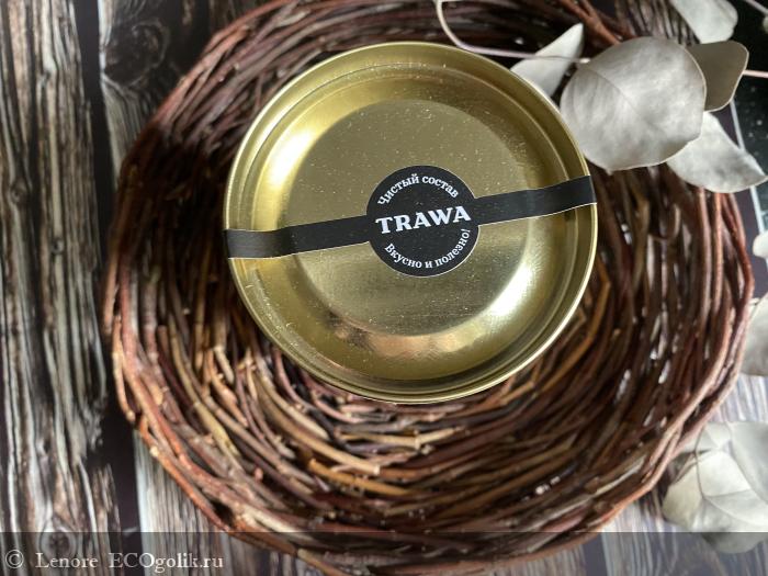    TRAWA -   Lenore