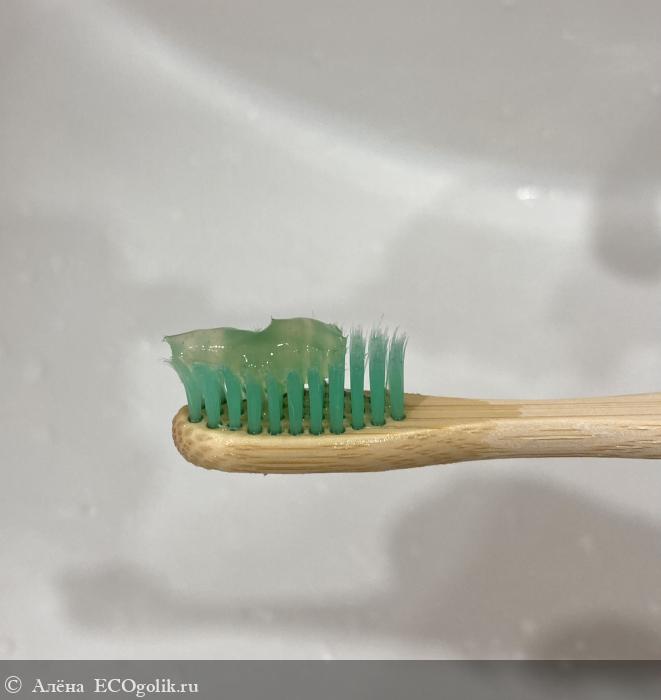 Клубничка для зубов 🍓 - отзыв Экоблогера Алёна