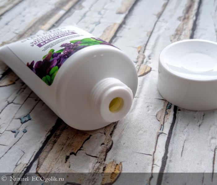 Зубная паста укрепляющая Базилик от бренда SIBERINA - отзыв Экоблогера Naturel