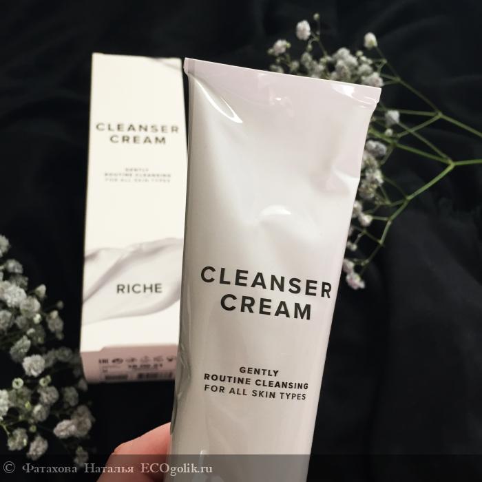     Cleansing Cream rof Everyday use  Riche -    