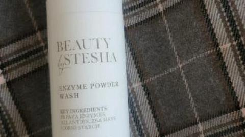 Отзыв: Отлично очищает, мелкая, не царапает