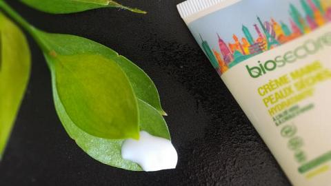 Отзыв: Случай с атопической кожей рук и какие средства Biosecure помогают.