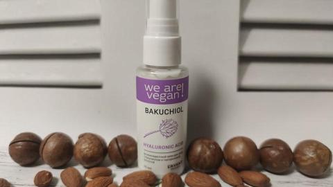 Отзыв: Антиоксидантный крем для лица с бакучиолом и гиалуроновой кислотой от Lavant. Лёгкий достаточно в плане эффекта, почти без аромата, минус: нежелательные компоненты в составе. Неплох, но не дотягивает до пятёрки.